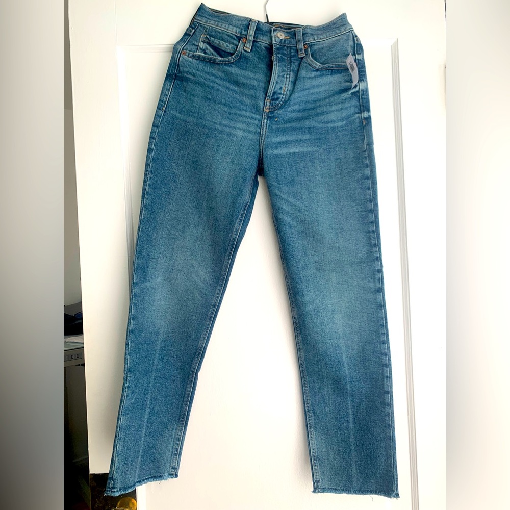 Old Navy Sky-hi straight jeans
